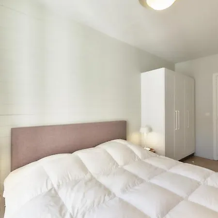 Lecomte - The Shoreline Collection 4 *