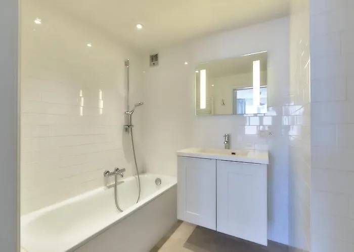 Apartment Lecomte - The Shoreline Collection 4