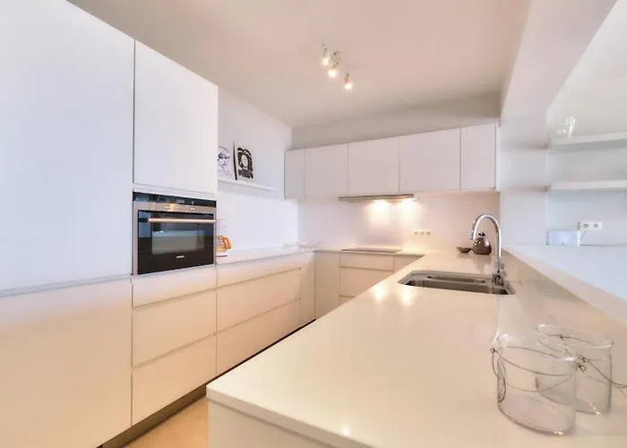 Apartment Lecomte - The Shoreline Collection 4