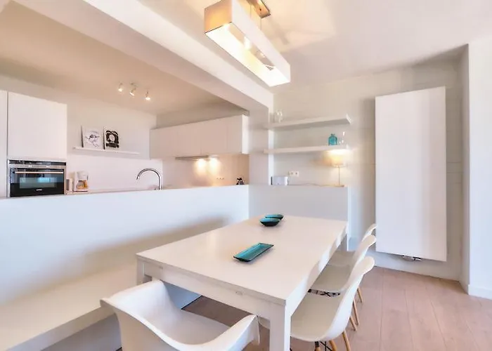 Apartment Lecomte - The Shoreline Collection 4